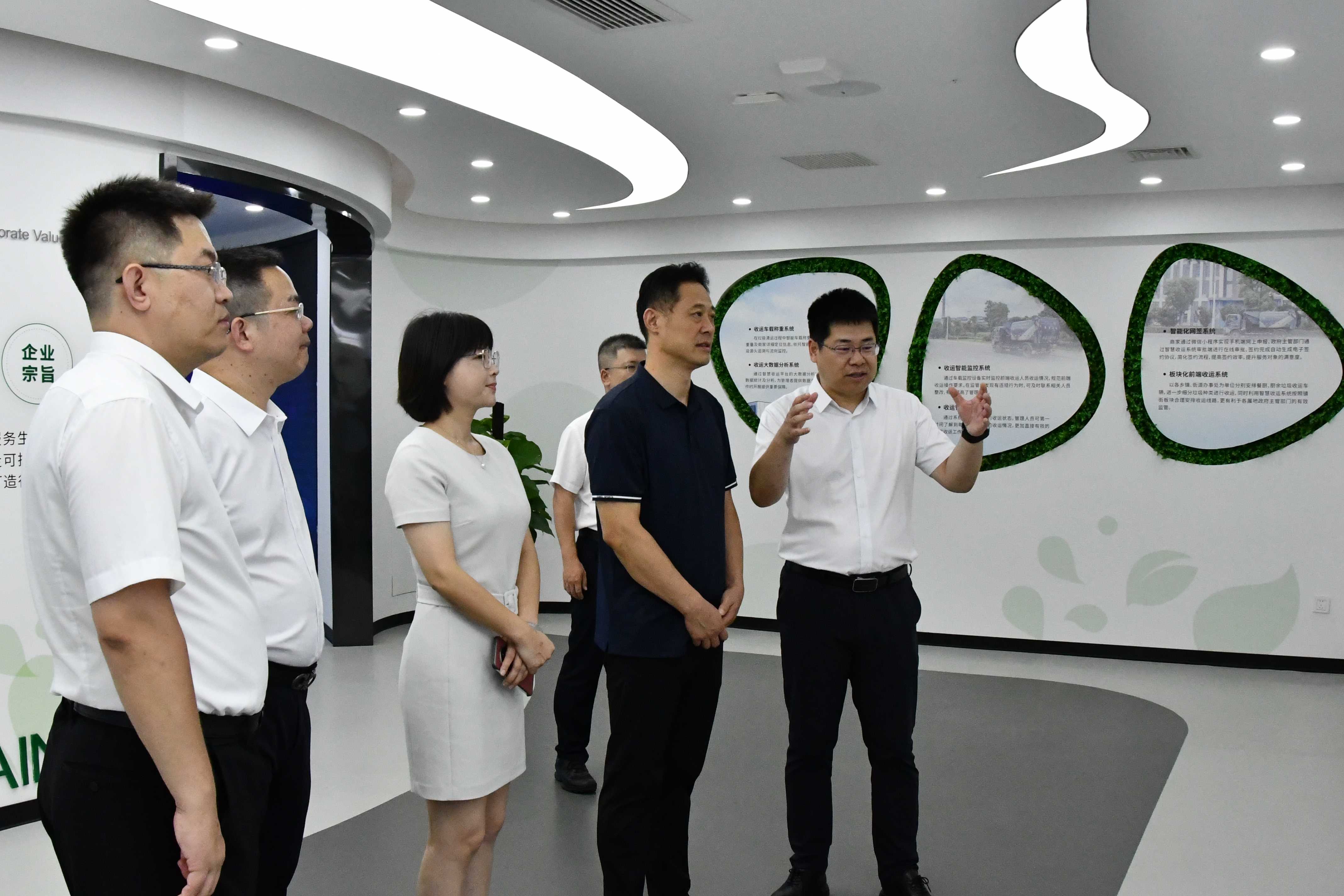 集團(tuán)黨委書記、董事長王利到權(quán)屬企業(yè)調(diào)研